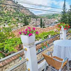  Bed & Breakfast Riverside Albania